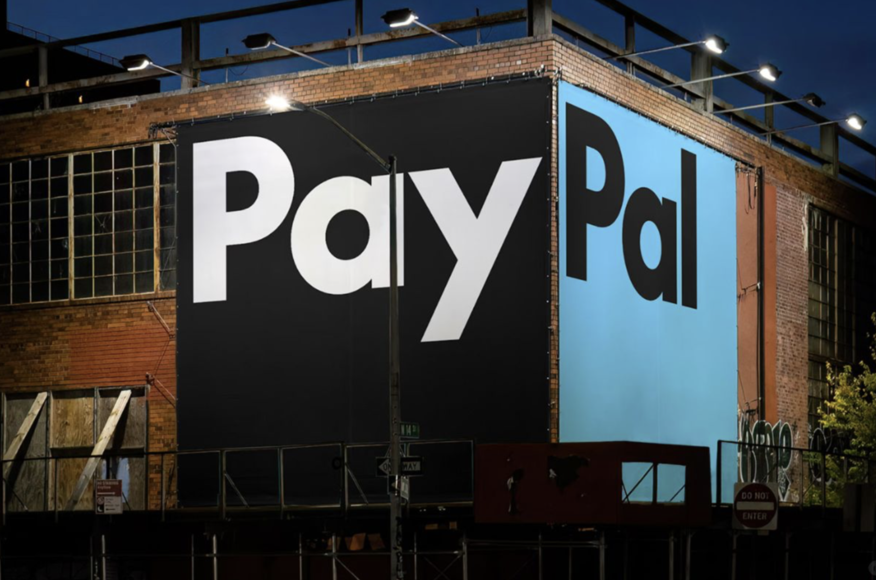 扔掉调色盘：集体“黑化”Pay Pal品牌背后的设计战