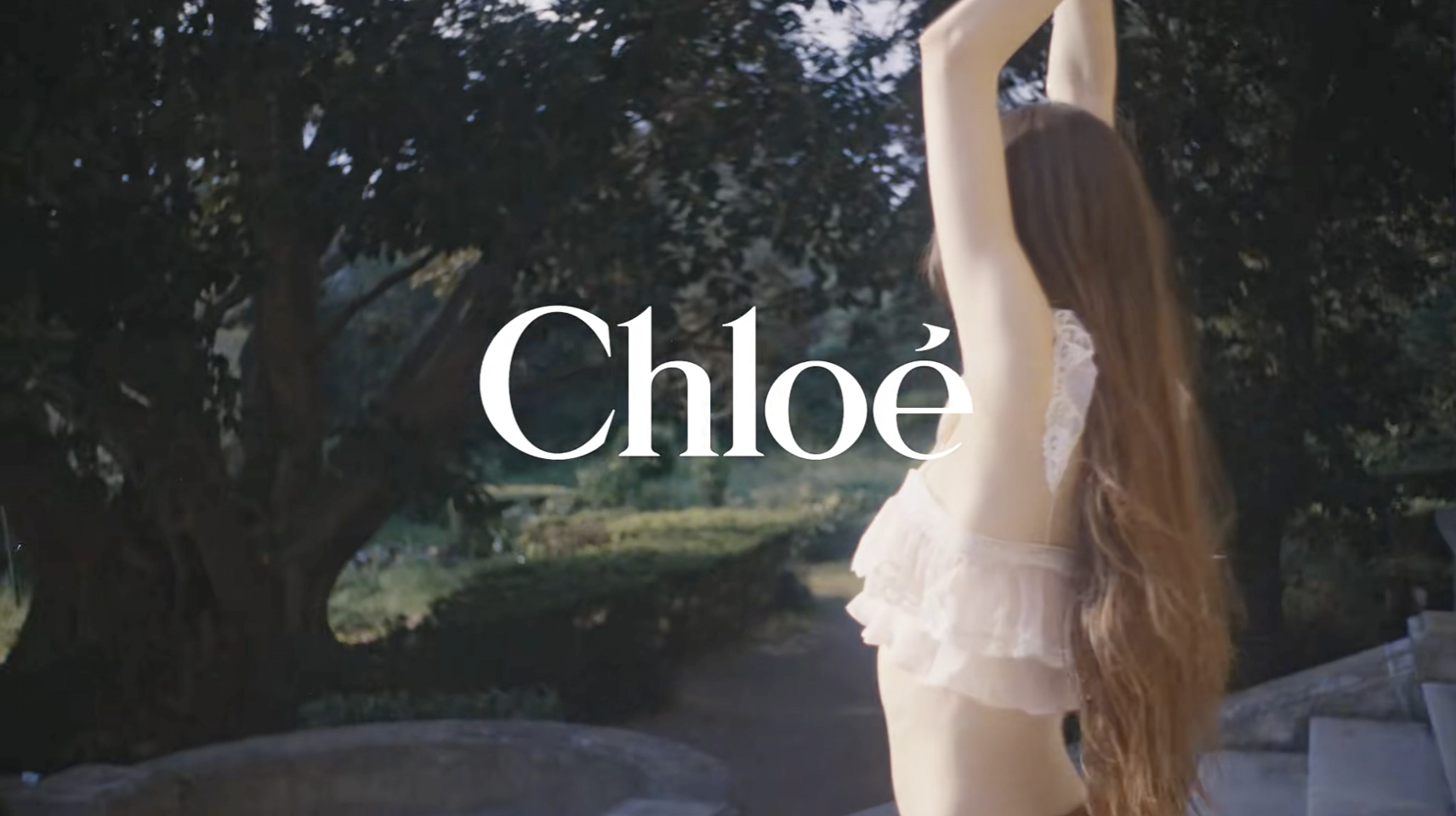 Chloe：用柔韧女性力量塑造优雅品牌质感